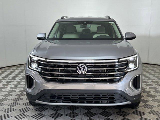 new 2024 Volkswagen Atlas car, priced at $39,093