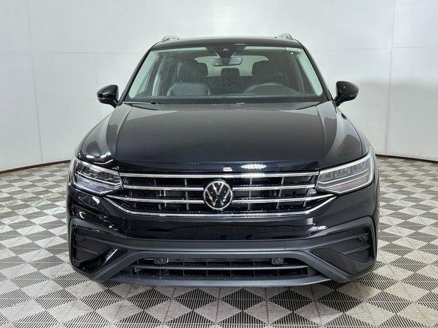 new 2024 Volkswagen Tiguan car, priced at $33,513