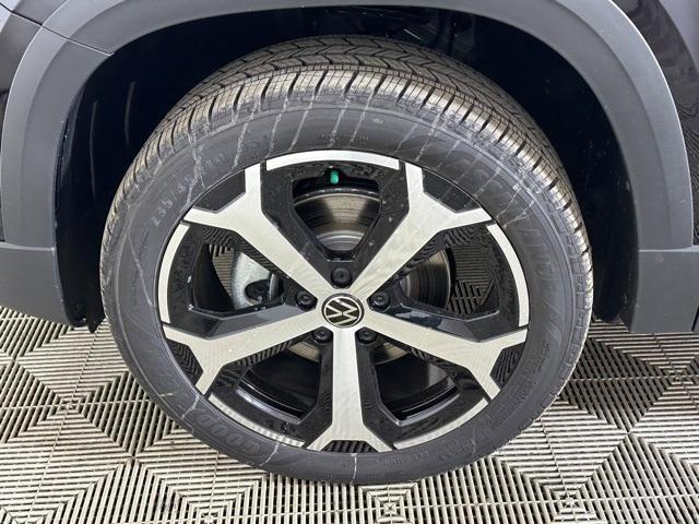 new 2025 Volkswagen Taos car, priced at $34,874