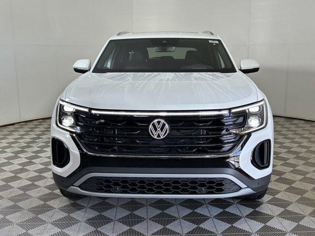 new 2024 Volkswagen Atlas Cross Sport car, priced at $43,958