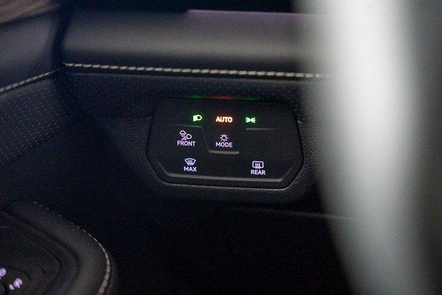 new 2025 Volkswagen Atlas car, priced at $56,653