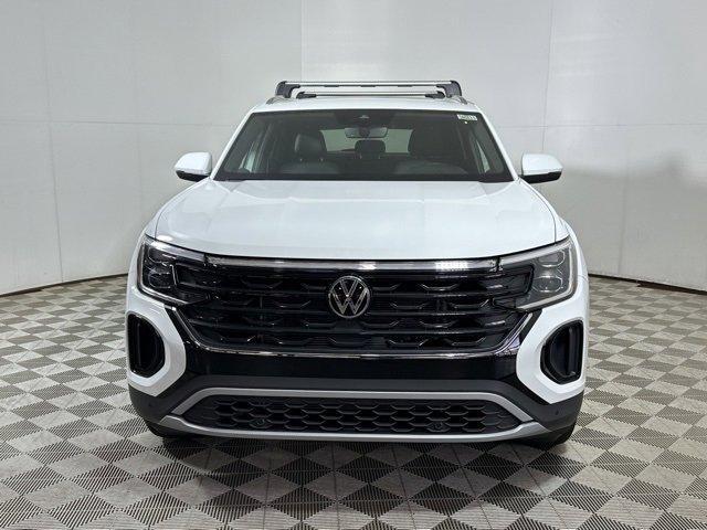 new 2025 Volkswagen Atlas Cross Sport car, priced at $43,510