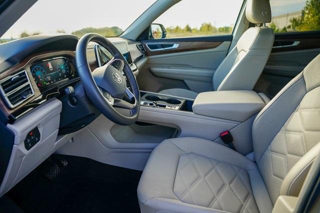 used 2024 Volkswagen Atlas car, priced at $31,004