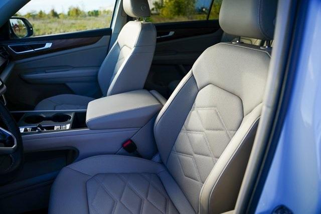 used 2024 Volkswagen Atlas car, priced at $31,004