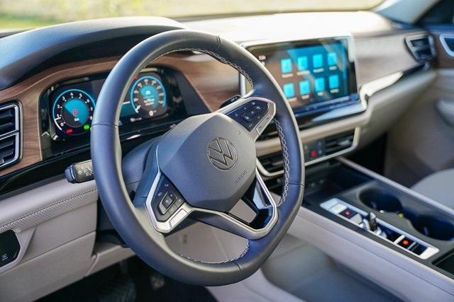 used 2024 Volkswagen Atlas car, priced at $31,004