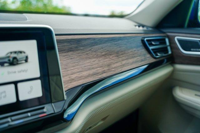 new 2026 Volkswagen Atlas car, priced at $56,911