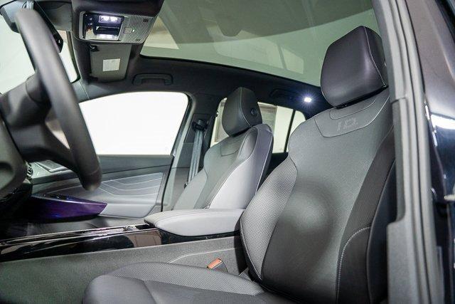 new 2025 Volkswagen ID.4 car, priced at $53,976