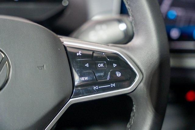 new 2025 Volkswagen ID.4 car, priced at $52,937