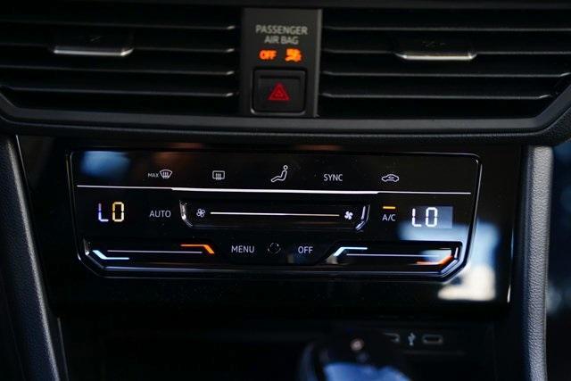 new 2025 Volkswagen Jetta car, priced at $23,475