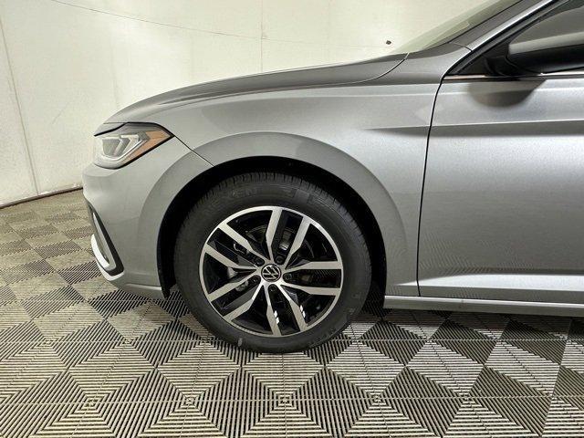 new 2025 Volkswagen Jetta car, priced at $24,081