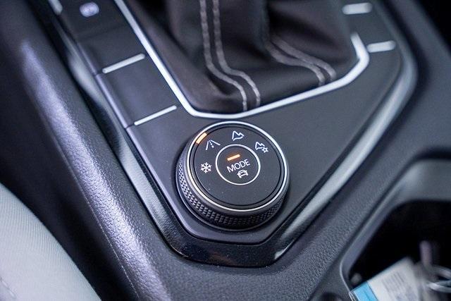 new 2025 Volkswagen Taos car, priced at $27,978