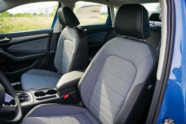 new 2025 Volkswagen Jetta car, priced at $24,677