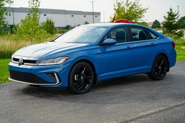 new 2025 Volkswagen Jetta car, priced at $24,677