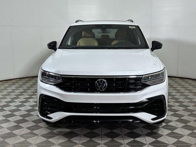 new 2024 Volkswagen Tiguan car, priced at $32,076