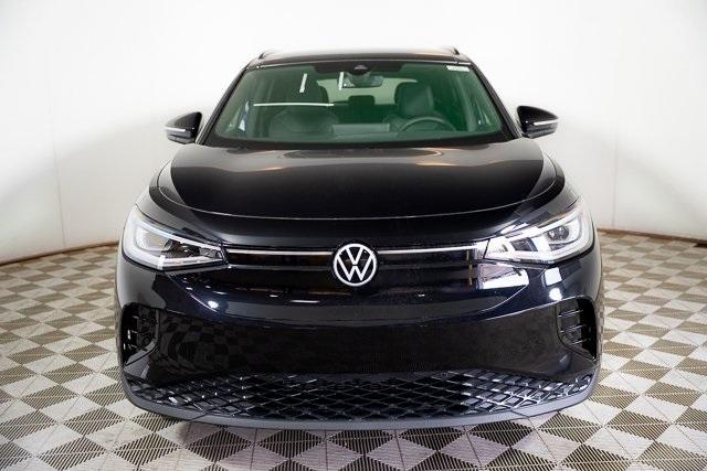 new 2025 Volkswagen ID.4 car, priced at $49,789