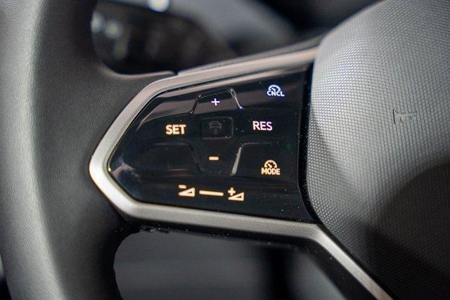 new 2025 Volkswagen ID.4 car, priced at $50,708