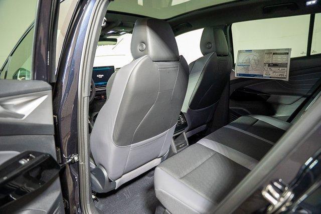 new 2025 Volkswagen ID.4 car, priced at $50,708