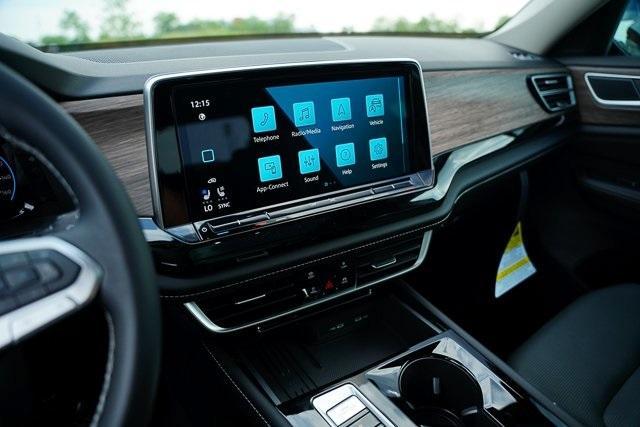 new 2025 Volkswagen Atlas car, priced at $46,422
