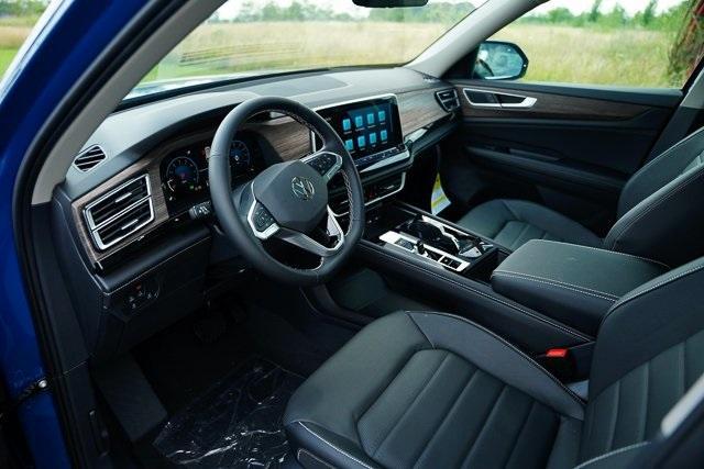 new 2025 Volkswagen Atlas car, priced at $46,422