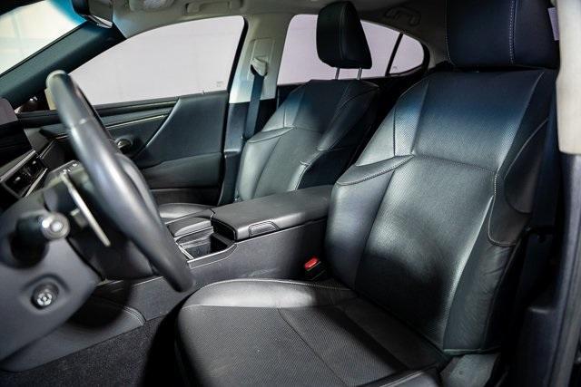 used 2022 Lexus ES 300h car, priced at $39,950
