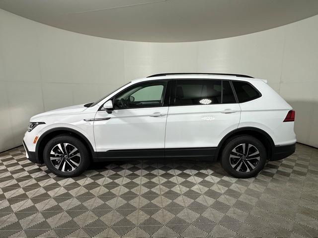 new 2024 Volkswagen Tiguan car, priced at $27,233