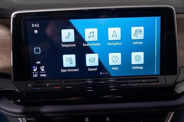used 2024 Volkswagen Atlas car, priced at $38,392