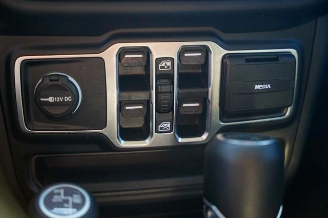 used 2022 Jeep Gladiator car, priced at $30,014