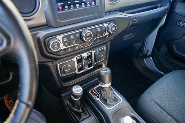 used 2022 Jeep Gladiator car, priced at $30,014