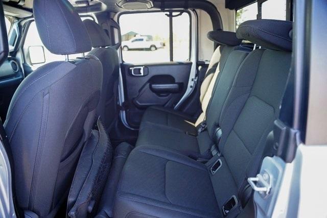 used 2022 Jeep Gladiator car, priced at $30,014
