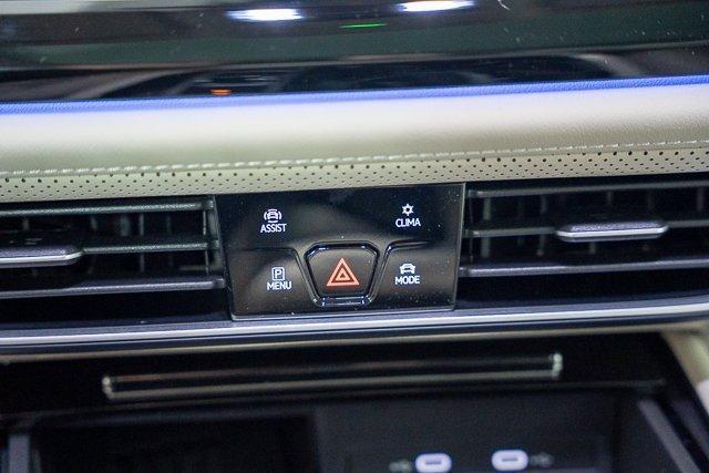 new 2025 Volkswagen Atlas car, priced at $51,960