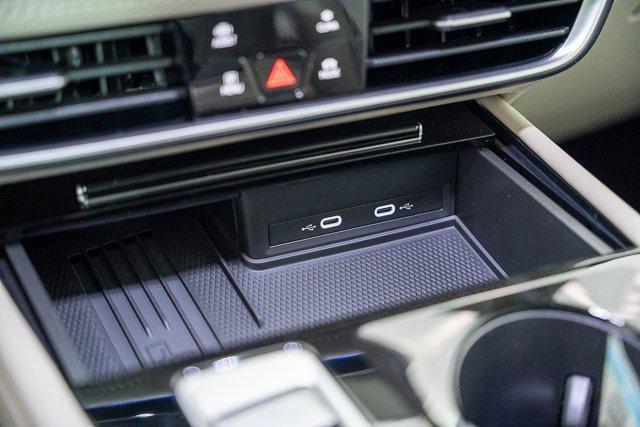new 2025 Volkswagen Atlas car, priced at $51,960
