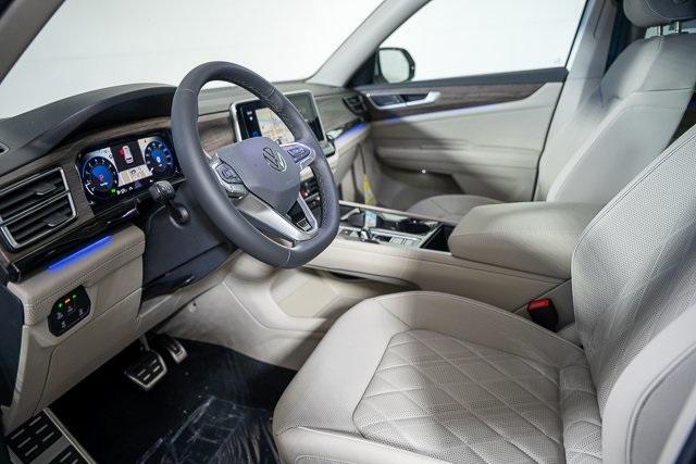 new 2025 Volkswagen Atlas car, priced at $52,960