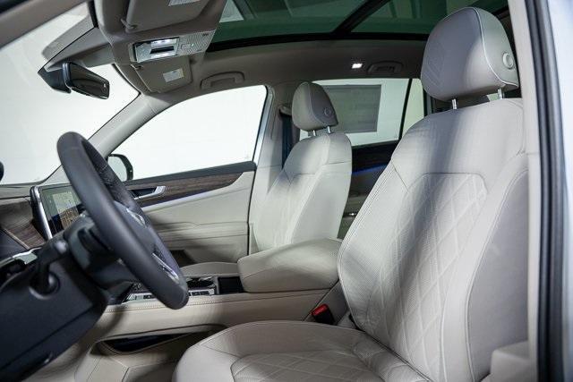 new 2025 Volkswagen Atlas car, priced at $52,960