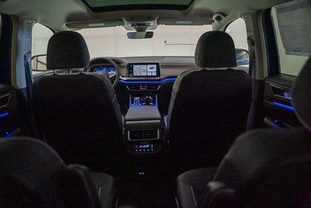 new 2025 Volkswagen Atlas car, priced at $53,903