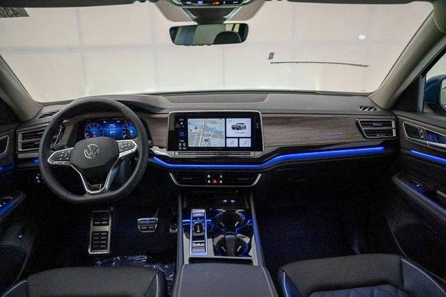 new 2025 Volkswagen Atlas car, priced at $53,903