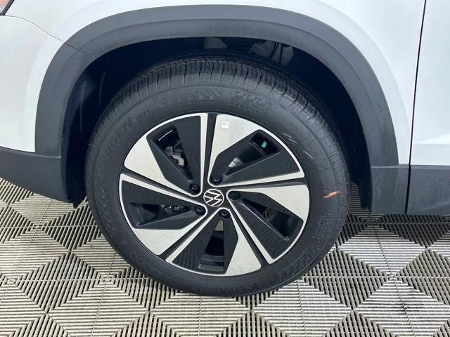new 2025 Volkswagen Taos car, priced at $31,142