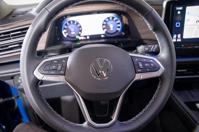 new 2025 Volkswagen Atlas car, priced at $46,666