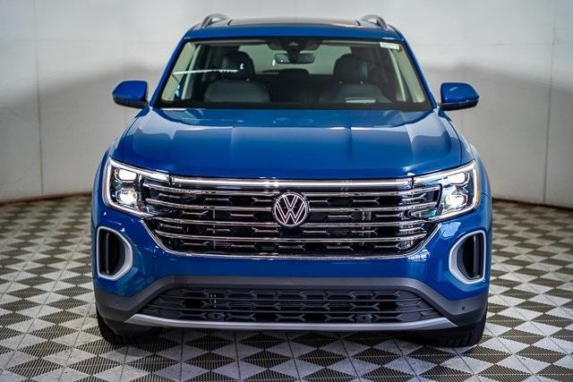 new 2025 Volkswagen Atlas car, priced at $46,666