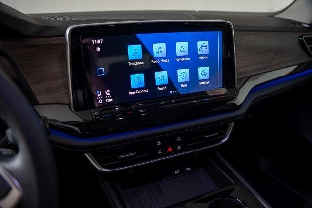 new 2025 Volkswagen Atlas car, priced at $46,666