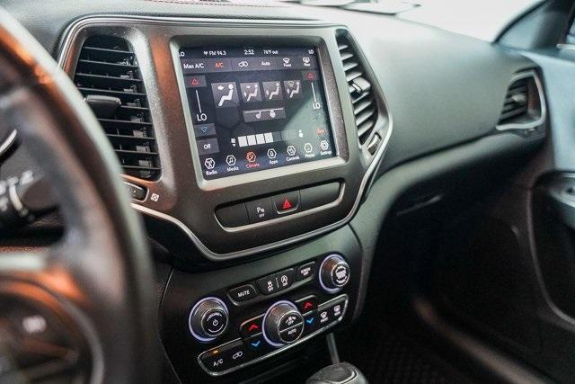 used 2019 Jeep Cherokee car, priced at $18,806