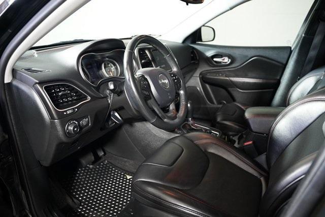 used 2019 Jeep Cherokee car, priced at $18,806