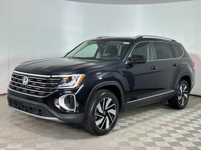 new 2025 Volkswagen Atlas car, priced at $47,702