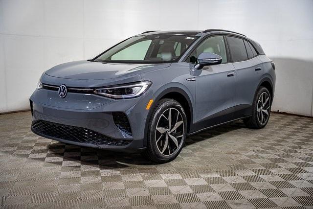 new 2025 Volkswagen ID.4 car, priced at $50,312