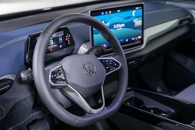 new 2025 Volkswagen ID.4 car, priced at $50,312
