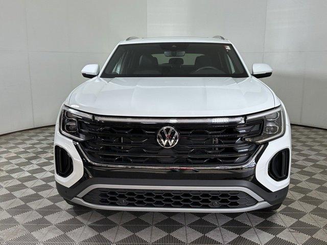 new 2024 Volkswagen Atlas Cross Sport car, priced at $42,030