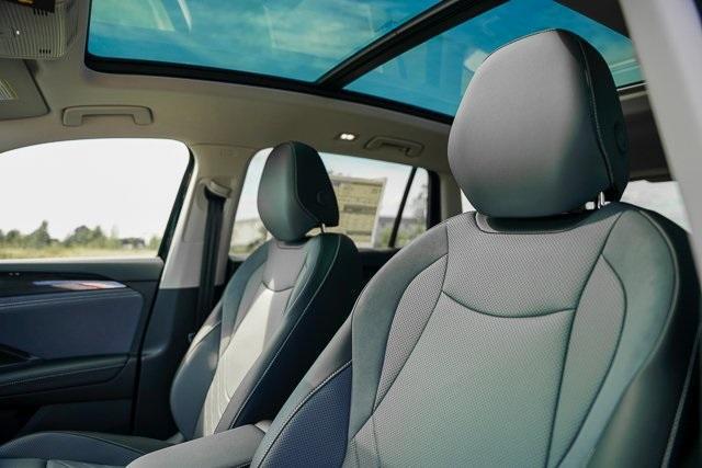 new 2025 Volkswagen Tiguan car, priced at $35,270