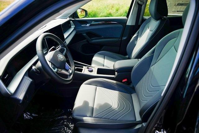 new 2025 Volkswagen Tiguan car, priced at $35,270