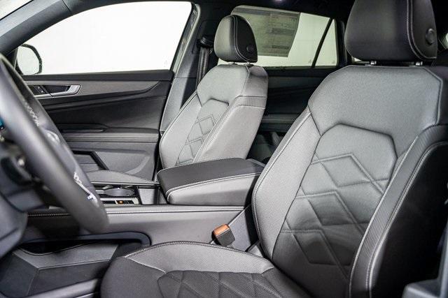 new 2025 Volkswagen Atlas Cross Sport car, priced at $42,313