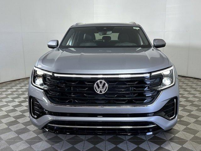 new 2024 Volkswagen Atlas Cross Sport car, priced at $44,817