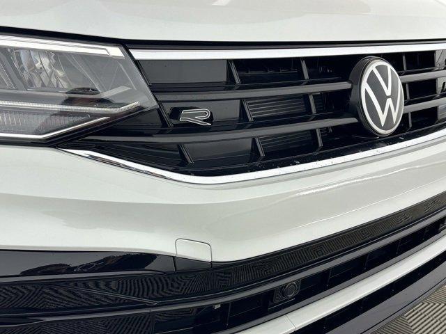 new 2024 Volkswagen Tiguan car, priced at $32,076